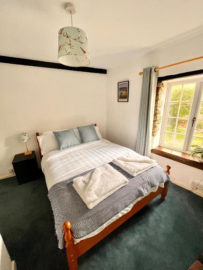 The Snuggery Cottage Taunton Exterior photo